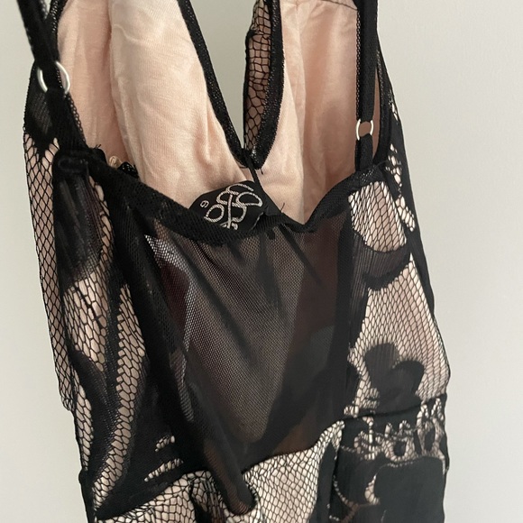 LF black laced bodycon dress - Picture 7 of 7